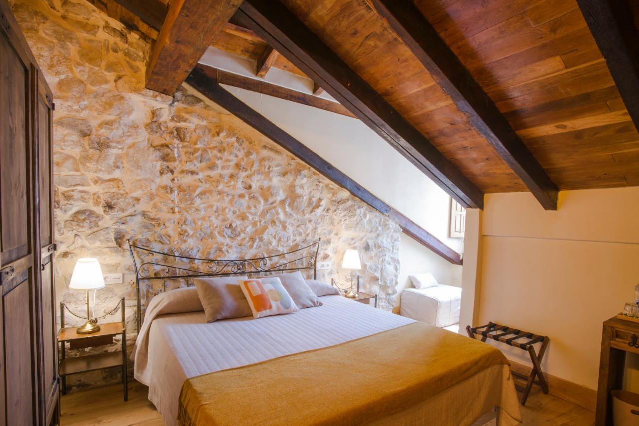 Posada Condado De La Mota Могро Екстериор снимка